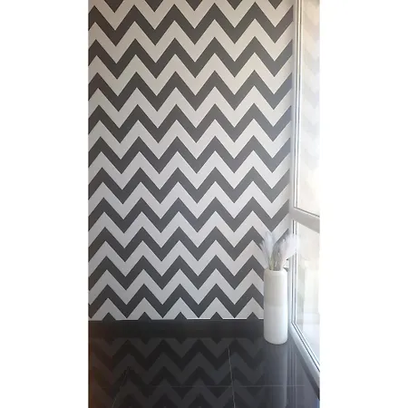 Apartament Ahinora *