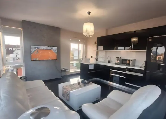 شقة Ahinora بلوفديف