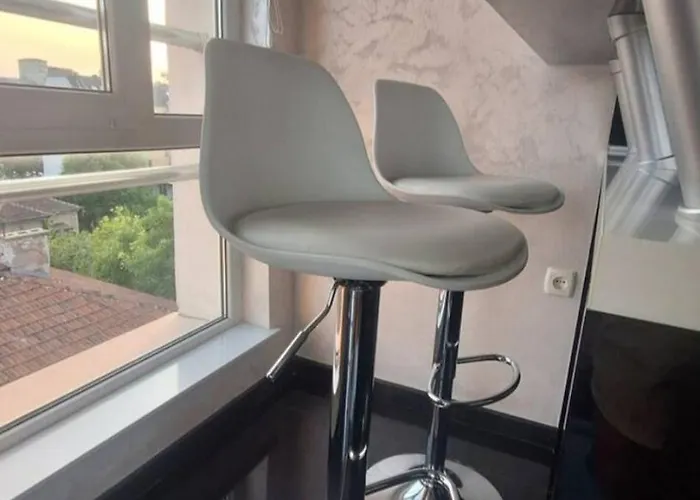 Ahinora * بلوفديف