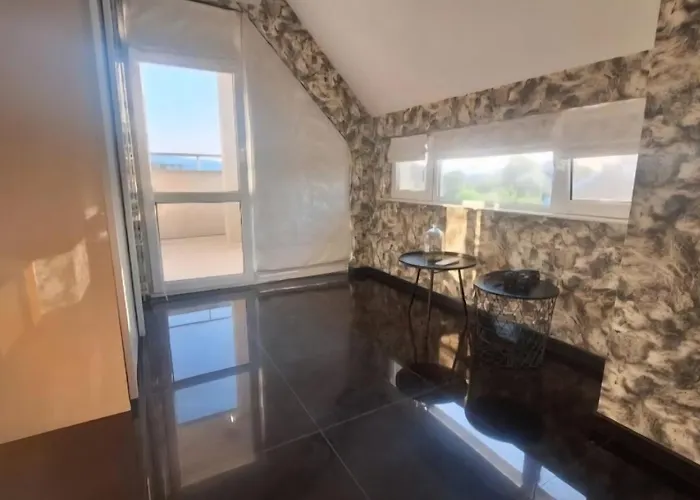 Ahinora * بلوفديف