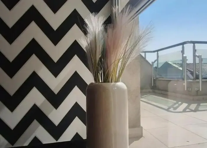 Ahinora شقة بلوفديف