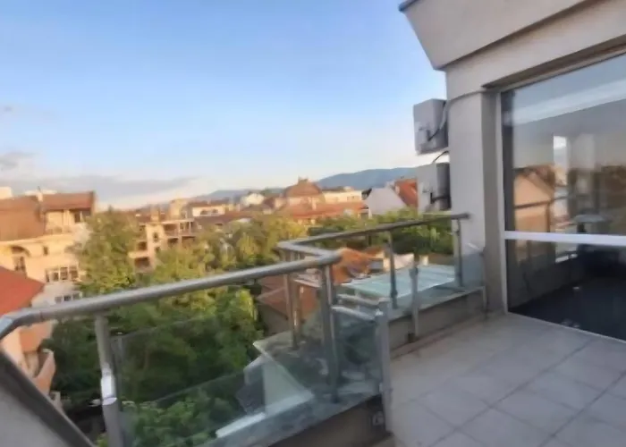 شقة Ahinora بلوفديف